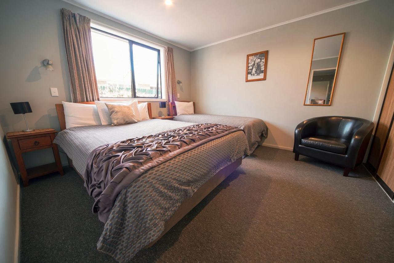 Coronation Park Holiday Park Ashburton Dış mekan fotoğraf