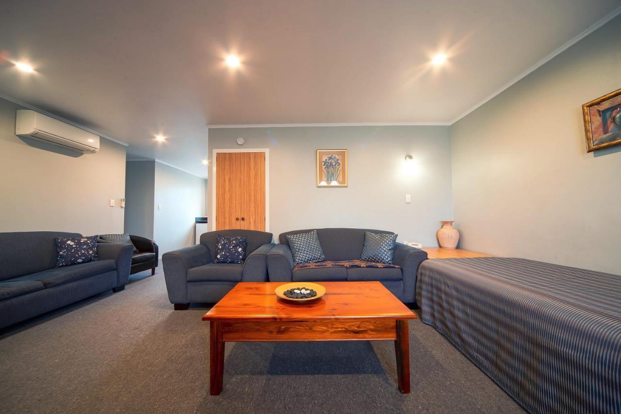 Coronation Park Holiday Park Ashburton Dış mekan fotoğraf