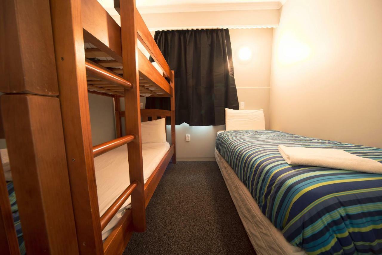 Coronation Park Holiday Park Ashburton Dış mekan fotoğraf